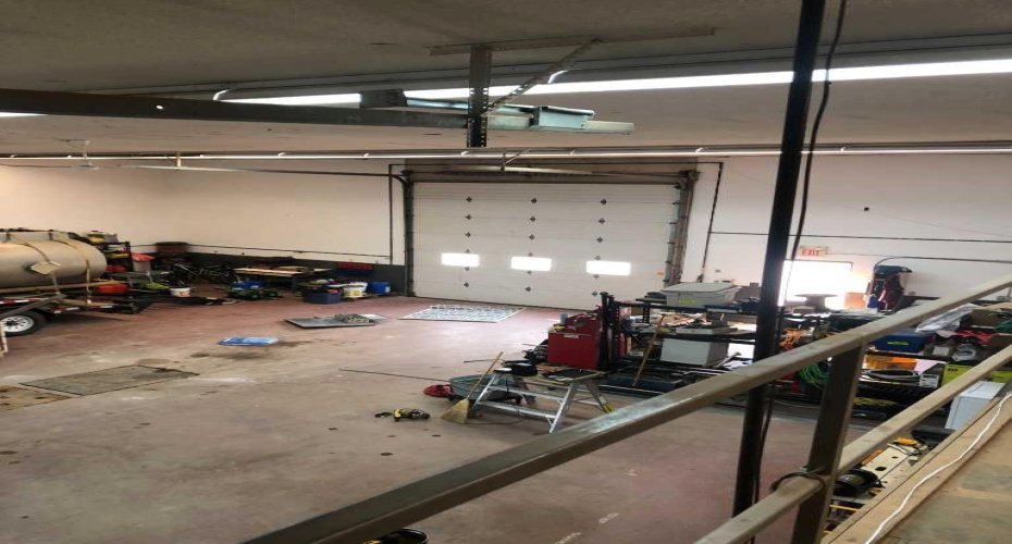 4635 FEDERATED Road, Swan Hills, Alberta T7N 2C0, ,Commercial,For Lease,FEDERATED,A2219227