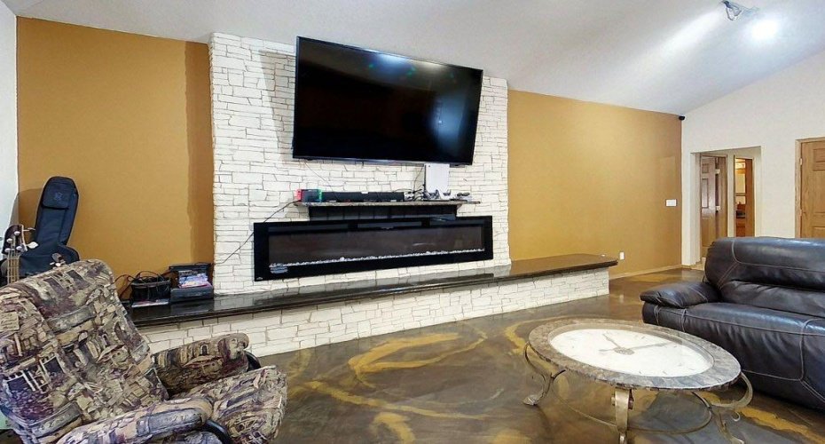 590072 Range Road 113A, Rural Woodlands County, Alberta T7S1P8, 5 Bedrooms Bedrooms, ,3 BathroomsBathrooms,Residential,For Sale,Range Road 113A,A2218814