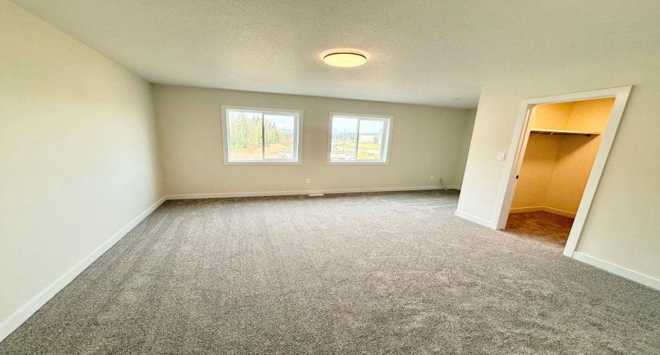 326B BOUTIN Avenue, Hinton, Alberta T7V0B4, 3 Bedrooms Bedrooms, ,3 BathroomsBathrooms,Residential,For Sale,BOUTIN,A2207113