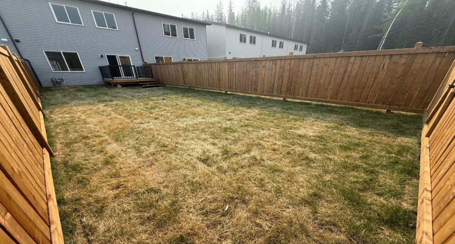 326B BOUTIN Avenue, Hinton, Alberta T7V0B4, 3 Bedrooms Bedrooms, ,3 BathroomsBathrooms,Residential,For Sale,BOUTIN,A2207113