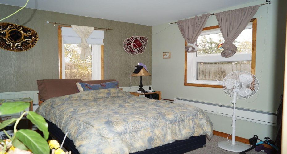 Bedroom in residence