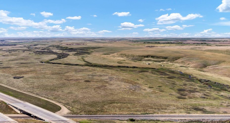 Black and White Trail, Rural Cypress County, Alberta T1B0G4, ,Land,For Sale,Black and White,A2218140