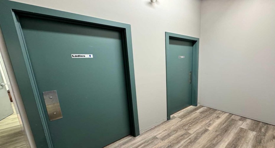 333 6 Street, Lethbridge, Alberta T1J0N6, ,Commercial,For Sale,6,A2219650