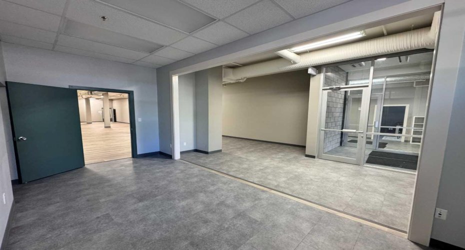 333 6 Street, Lethbridge, Alberta T1J0N6, ,Commercial,For Lease,6,A2219655