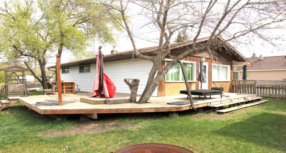 208 1 Avenue, Maidstone, Saskatchewan S0M 1M0, 3 Bedrooms Bedrooms, ,1 BathroomBathrooms,Residential,For Sale,1,A2220241