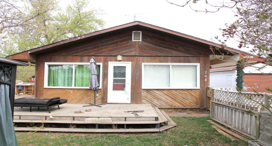 208 1 Avenue, Maidstone, Saskatchewan S0M 1M0, 3 Bedrooms Bedrooms, ,1 BathroomBathrooms,Residential,For Sale,1,A2220241