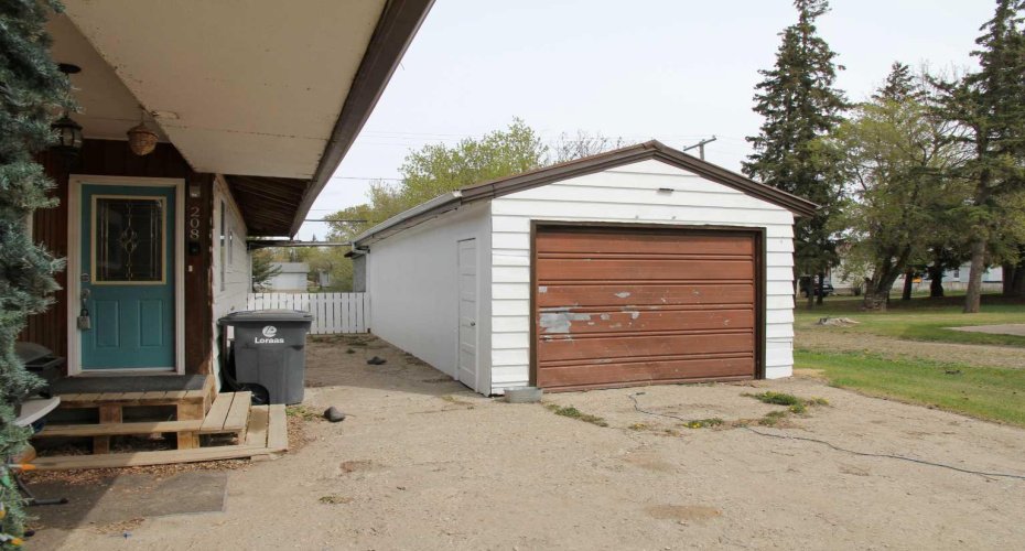 208 1 Avenue, Maidstone, Saskatchewan S0M 1M0, 3 Bedrooms Bedrooms, ,1 BathroomBathrooms,Residential,For Sale,1,A2220241