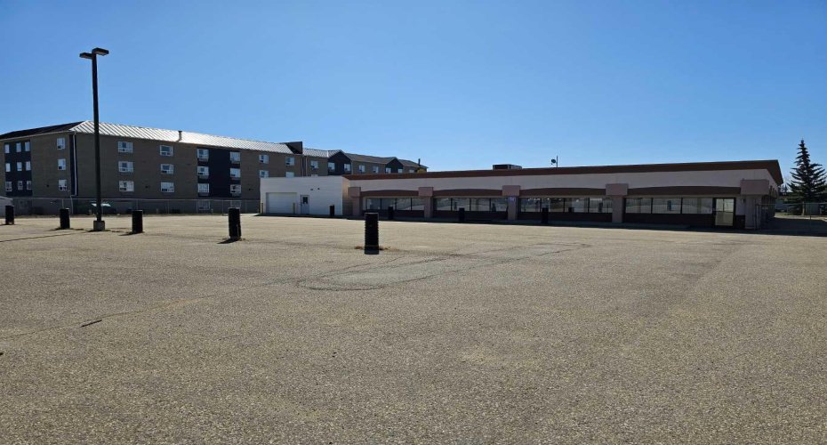 10070 117 Avenue, Grande Prairie, Alberta T8V4K5, ,Commercial,For Lease,117,A2220271
