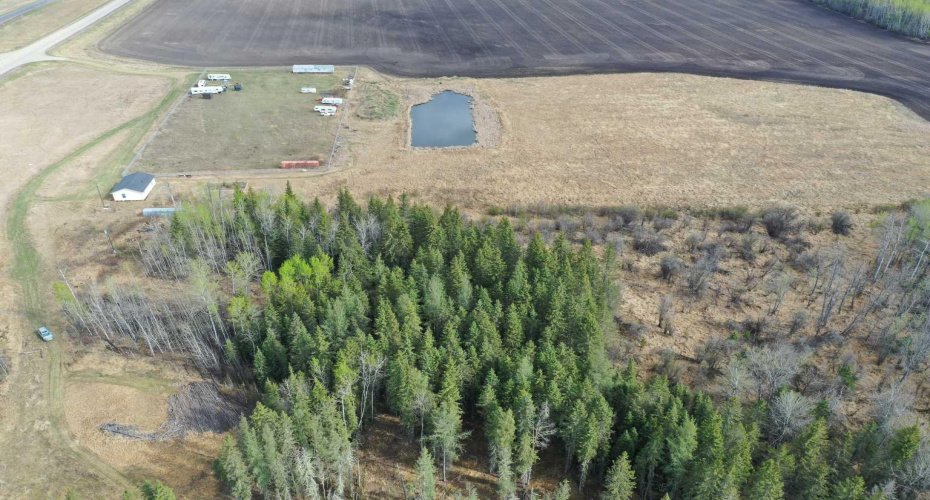 694041 Hwy 63, Breynat, Alberta T0A 0E0, 2 Bedrooms Bedrooms, ,1 BathroomBathrooms,Residential,For Sale,Hwy 63,A2220348