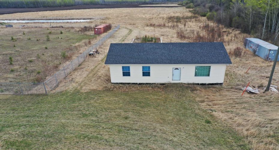 694041 Hwy 63, Breynat, Alberta T0A 0E0, 2 Bedrooms Bedrooms, ,1 BathroomBathrooms,Residential,For Sale,Hwy 63,A2220348