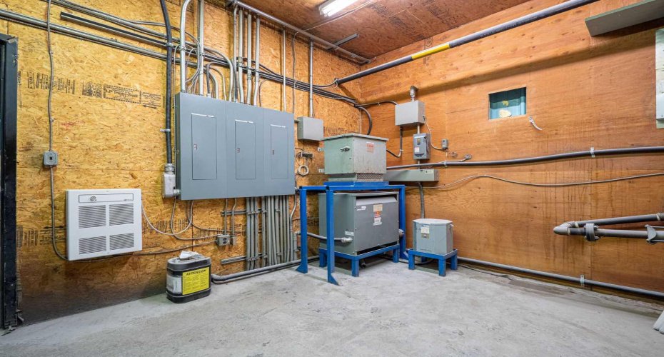 4604 62 Avenue, Lloydminster, Alberta T9V 2G2, ,Commercial,For Lease,62,A2220429