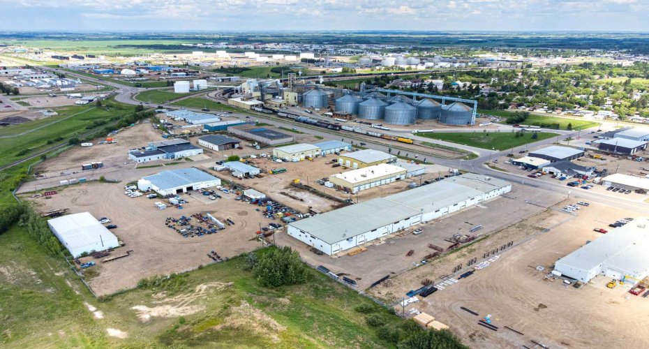 4604 62 Avenue, Lloydminster, Alberta T9V 2G2, ,Commercial,For Lease,62,A2220429