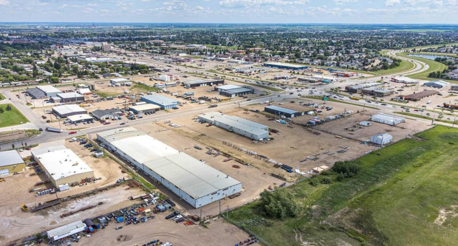 4604 62 Avenue, Lloydminster, Alberta T9V 2G2, ,Commercial,For Lease,62,A2220429