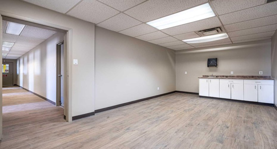 4604 62 Avenue, Lloydminster, Alberta T9V 2G2, ,Commercial,For Lease,62,A2220429