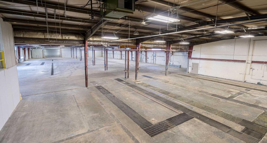 4604 62 Avenue, Lloydminster, Alberta T9V 2G2, ,Commercial,For Lease,62,A2220429