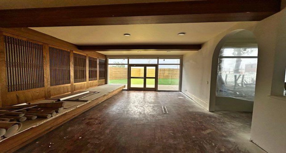 340 50 Avenue, Calgary, Alberta T2G 2B1, ,Commercial,For Lease,50,A2220435