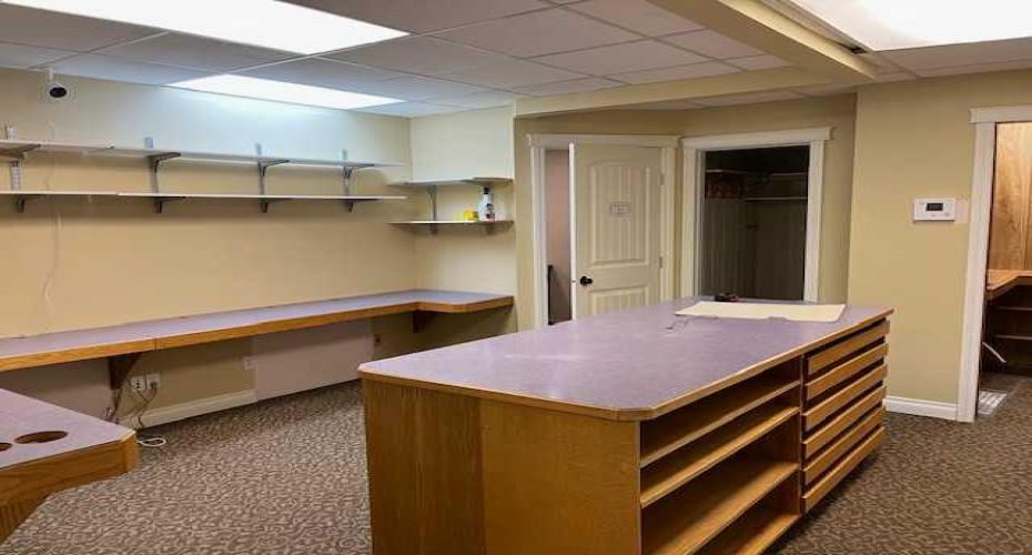 72 2 Avenue, Cardston, Alberta T0K0K0, ,Commercial,For Sale,2,A2220714