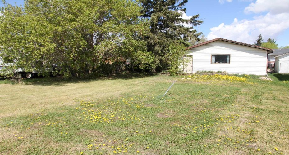 109 5 Avenue, Maidstone, Saskatchewan S0M 1M0, 2 Bedrooms Bedrooms, ,1 BathroomBathrooms,Residential,For Sale,5,A2220811