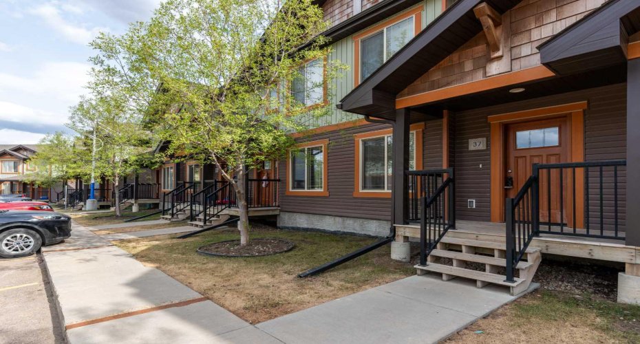 4008 41 Avenue, Lloydminster, Saskatchewan S9V 1Y5, 3 Bedrooms Bedrooms, ,2 BathroomsBathrooms,Residential,For Sale,41,A2220812