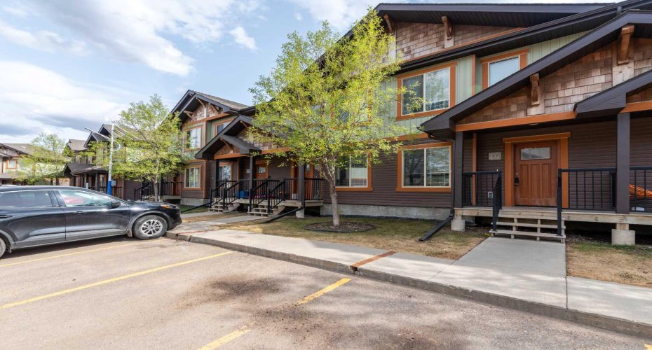 4008 41 Avenue, Lloydminster, Saskatchewan S9V 1Y5, 3 Bedrooms Bedrooms, ,2 BathroomsBathrooms,Residential,For Sale,41,A2220812