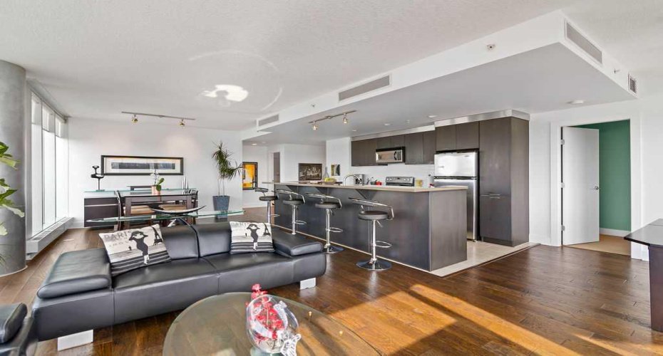 433 11 Avenue, Calgary, Alberta T2G 0C7, 2 Bedrooms Bedrooms, ,2 BathroomsBathrooms,Residential,For Sale,11,A2212709