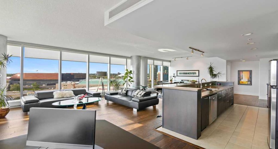 433 11 Avenue, Calgary, Alberta T2G 0C7, 2 Bedrooms Bedrooms, ,2 BathroomsBathrooms,Residential,For Sale,11,A2212709