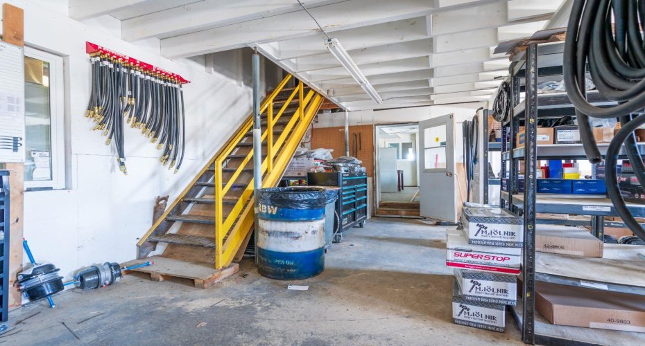 310 Williams Industrial Drive, Neilburg, Saskatchewan S0M 2C0, ,Commercial,For Sale,Williams Industrial Drive,A2218646