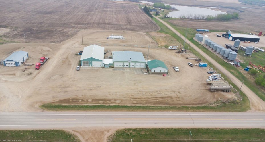 310 Williams Industrial Drive, Neilburg, Saskatchewan S0M 2C0, ,Commercial,For Sale,Williams Industrial Drive,A2218646