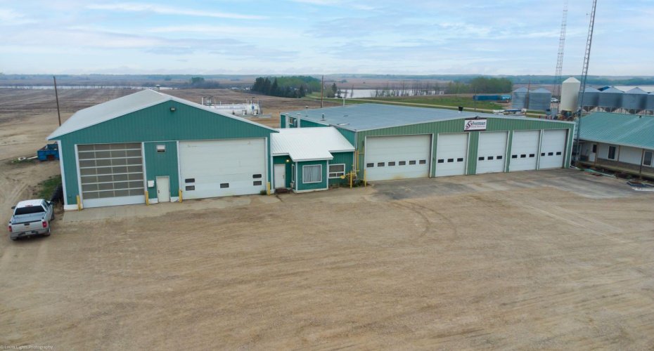 310 Williams Industrial Drive, Neilburg, Saskatchewan S0M 2C0, ,Commercial,For Sale,Williams Industrial Drive,A2218646