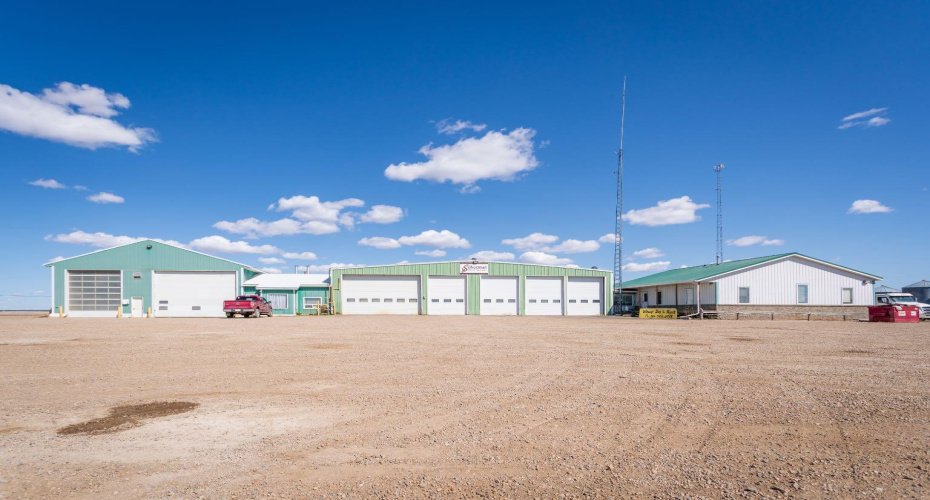 310 Williams Industrial Drive, Neilburg, Saskatchewan S0M 2C0, ,Commercial,For Sale,Williams Industrial Drive,A2218646