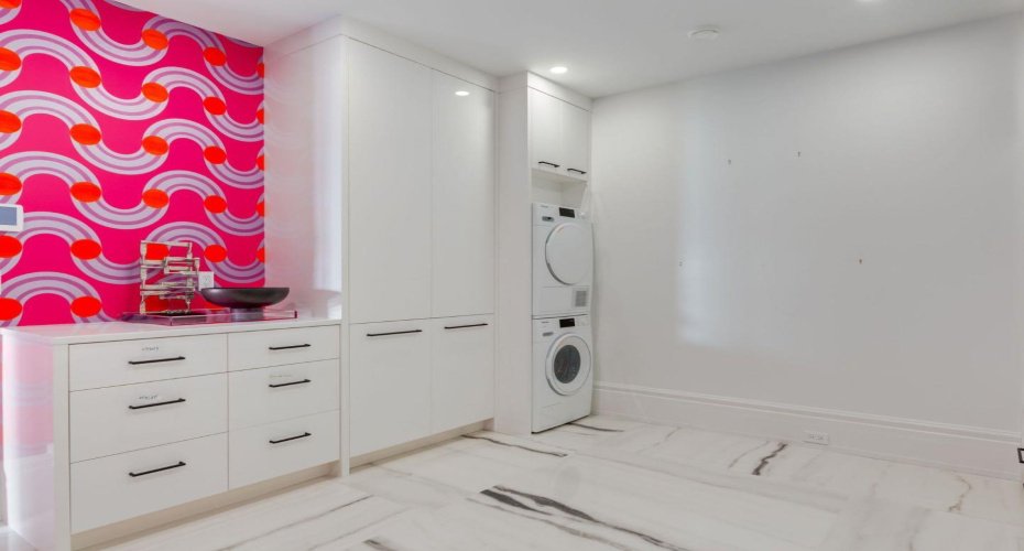 732 Crescent Road, Calgary, Alberta T2M4A6, 6 Bedrooms Bedrooms, ,10 BathroomsBathrooms,Residential,For Sale,Crescent,A2220099