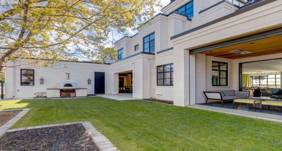 732 Crescent Road, Calgary, Alberta T2M4A6, 6 Bedrooms Bedrooms, ,10 BathroomsBathrooms,Residential,For Sale,Crescent,A2220099