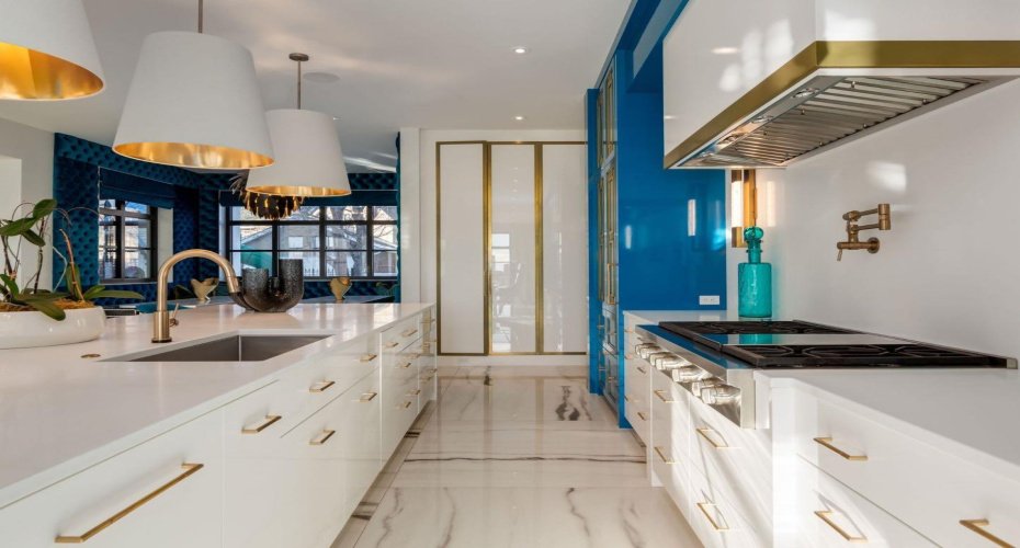 732 Crescent Road, Calgary, Alberta T2M4A6, 6 Bedrooms Bedrooms, ,10 BathroomsBathrooms,Residential,For Sale,Crescent,A2220099