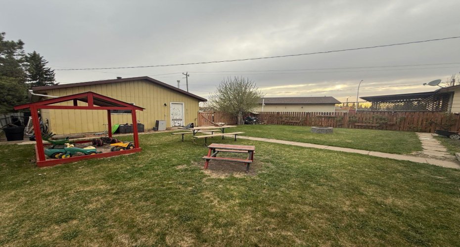 5319 55 Avenue, Viking, Alberta T0B 4N0, 3 Bedrooms Bedrooms, ,2 BathroomsBathrooms,Residential,For Sale,55,A2221528