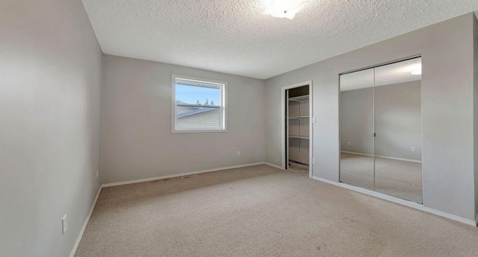 201 3 Street E, Neilburg, Saskatchewan S0M 2C0, 4 Bedrooms Bedrooms, ,2 BathroomsBathrooms,Residential,For Sale,3 Street E,A2221876