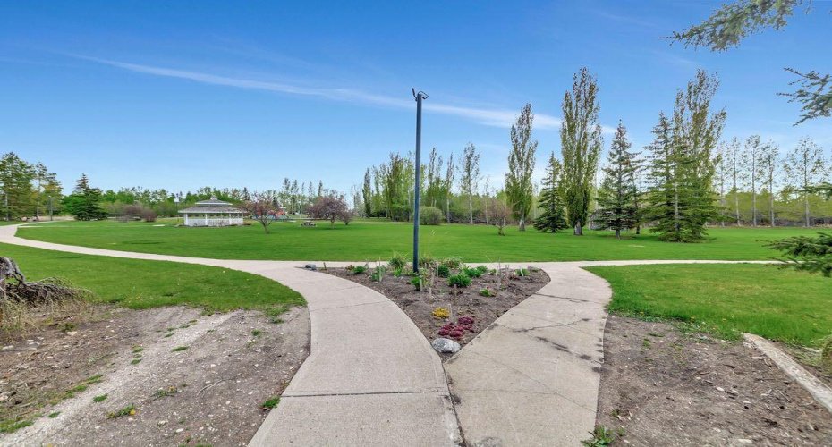 201 3 Street E, Neilburg, Saskatchewan S0M 2C0, 4 Bedrooms Bedrooms, ,2 BathroomsBathrooms,Residential,For Sale,3 Street E,A2221876