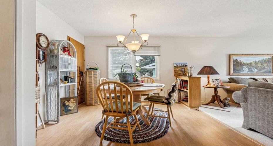 201 11 Avenue, High River, Alberta T0L1B0, 3 Bedrooms Bedrooms, ,3 BathroomsBathrooms,Residential,For Sale,11,A2222022