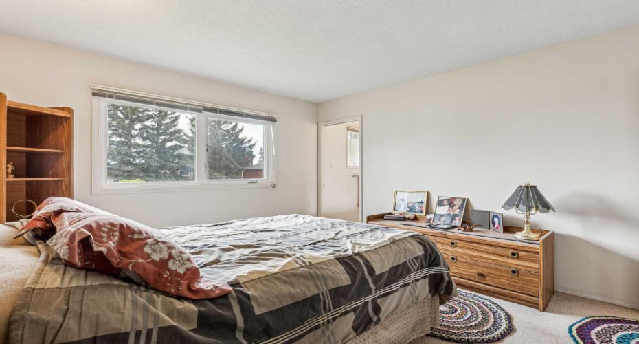 201 11 Avenue, High River, Alberta T0L1B0, 3 Bedrooms Bedrooms, ,3 BathroomsBathrooms,Residential,For Sale,11,A2222022