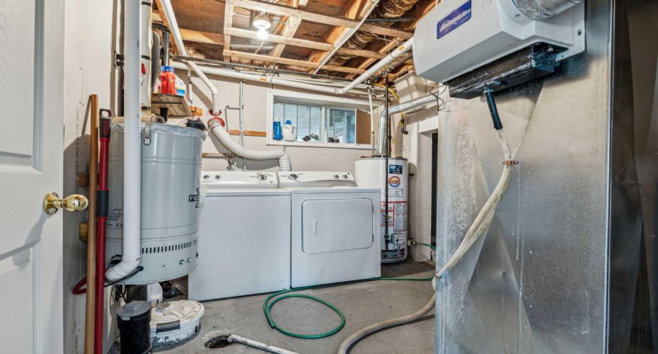 201 11 Avenue, High River, Alberta T0L1B0, 3 Bedrooms Bedrooms, ,3 BathroomsBathrooms,Residential,For Sale,11,A2222022