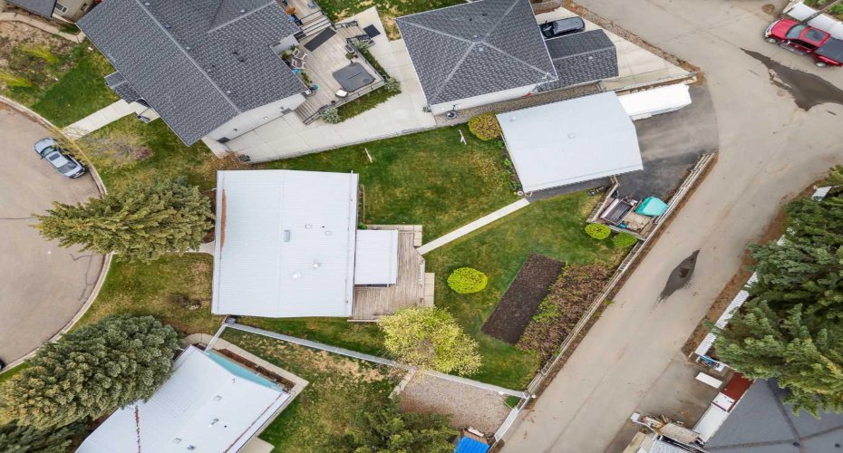 201 11 Avenue, High River, Alberta T0L1B0, 3 Bedrooms Bedrooms, ,3 BathroomsBathrooms,Residential,For Sale,11,A2222022