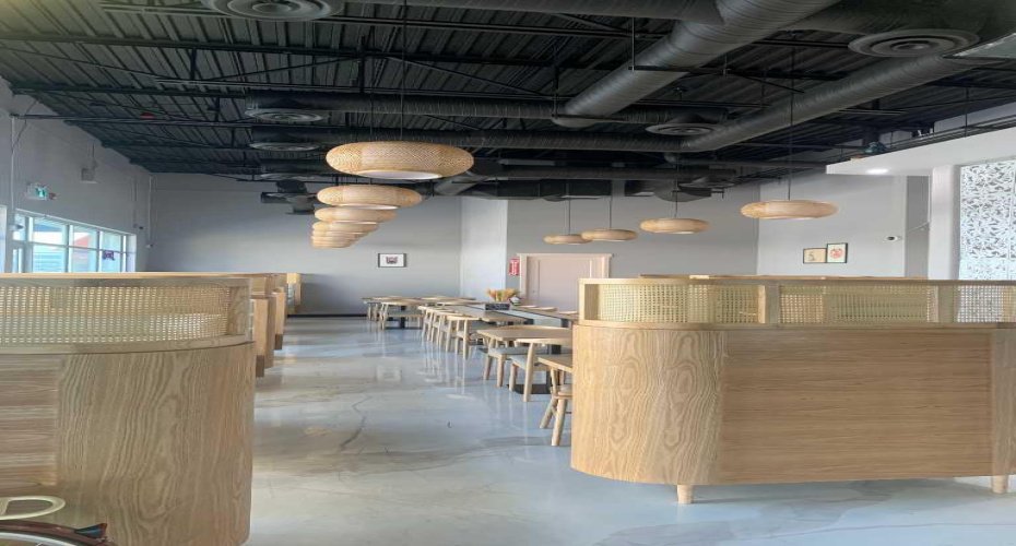 145 Eagleridge Boulevard, Fort McMurray, Alberta T9K 2Z7, ,Commercial,For Sale,Eagleridge,A2222321