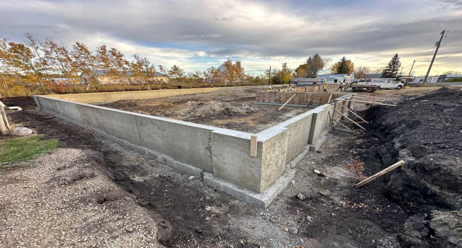 5407 50 Street, Ponoka, Alberta T4J 1H9, ,Commercial,For Lease,Gillany Plaza,50,A2218932