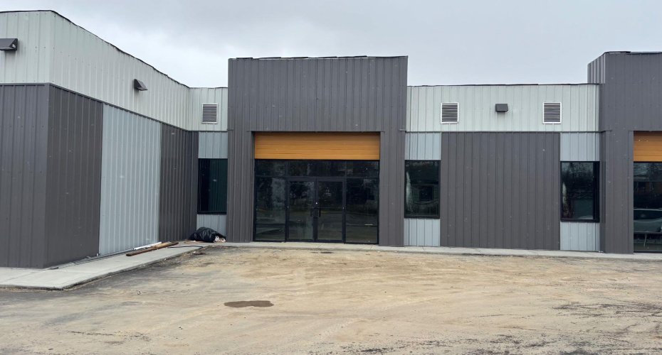 5407 50 Street, Ponoka, Alberta T4J 1H9, ,Commercial,For Lease,Gillany Plaza,50,A2218932