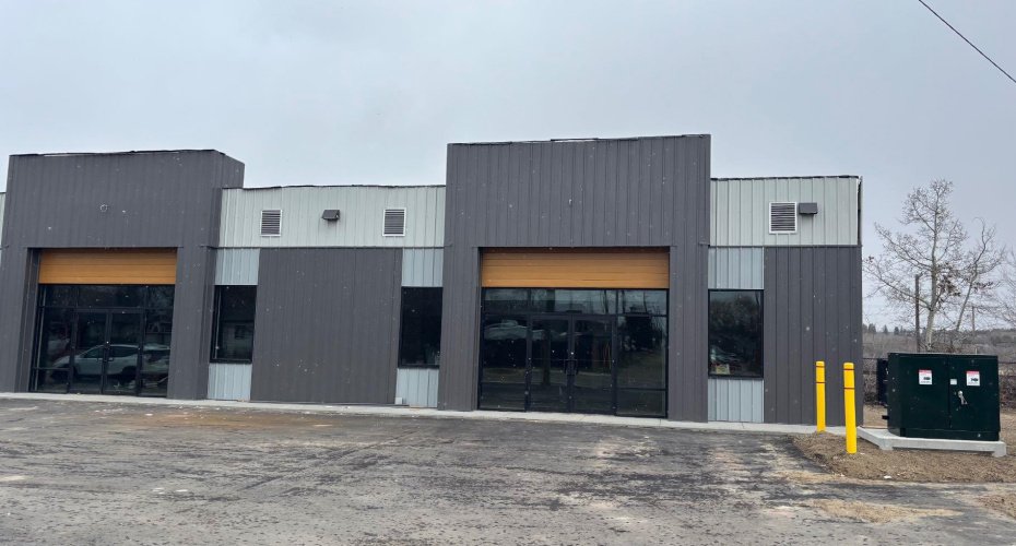 5407 50 Street, Ponoka, Alberta T4J 1H9, ,Commercial,For Lease,Gillany Plaza,50,A2219329