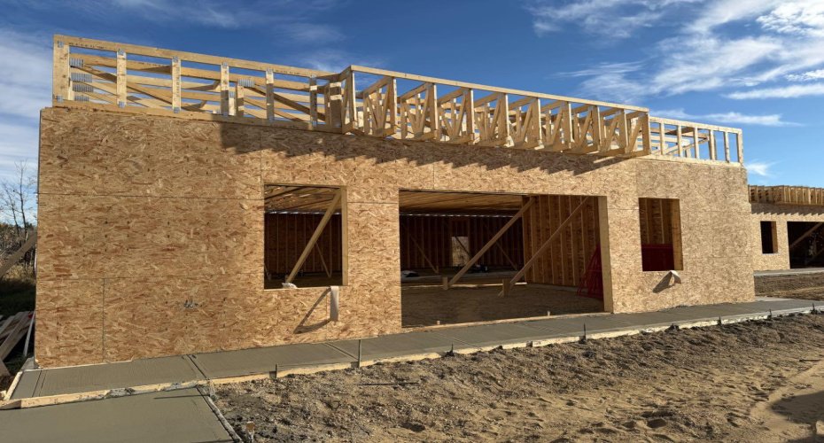 5407 50 Street, Ponoka, Alberta T4J 1H9, ,Commercial,For Lease,50,A2219798