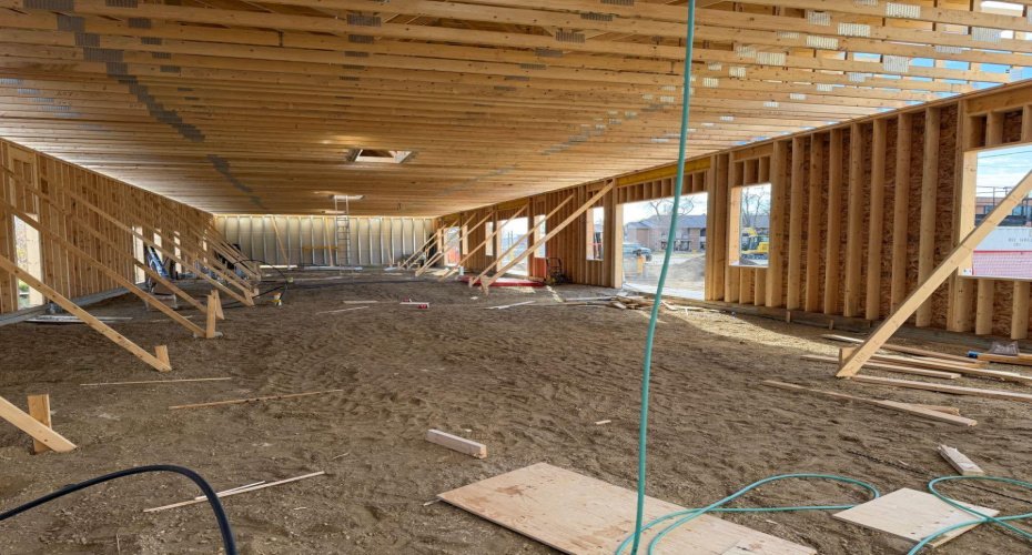 5407 50 Street, Ponoka, Alberta T4J 1H9, ,Commercial,For Lease,50,A2219798