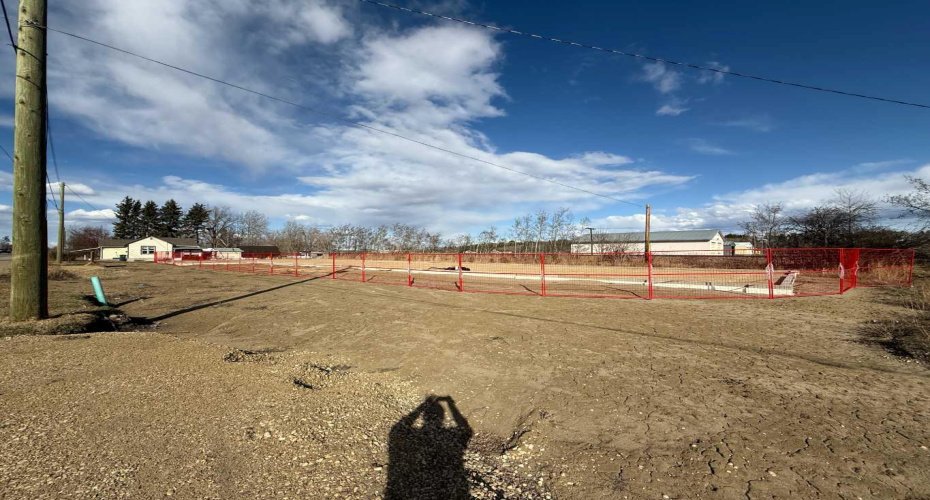 5407 50 Street, Ponoka, Alberta T4J 1H9, ,Commercial,For Lease,50,A2219798