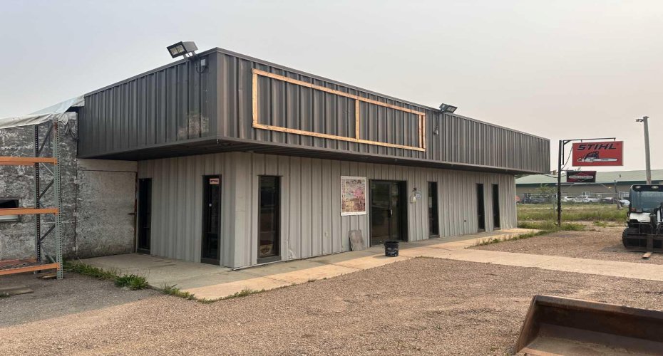 24 Nipewon Road, Lac La Biche, Alberta T0A 2C0, ,Commercial,For Sale,Nipewon Road,A2210597