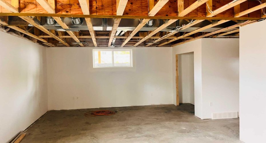 3 Greenview Crescent, Foremost, Alberta T0K 0X0, 5 Bedrooms Bedrooms, ,3 BathroomsBathrooms,Residential,For Sale,Greenview,A2223454