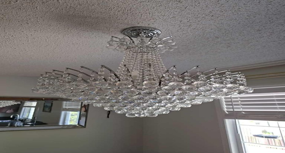 CHANDELIER